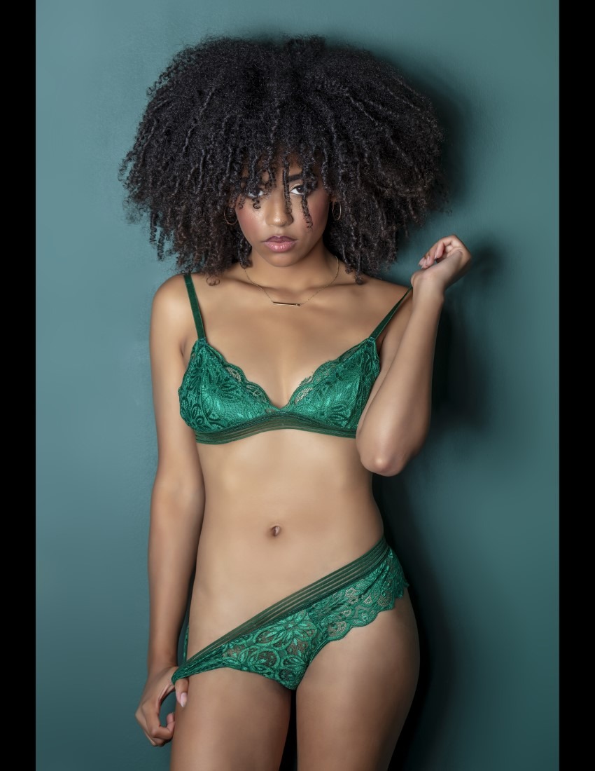 It's Ok To Stare - Sophia Tolbert & Matt Doroshow Image 14