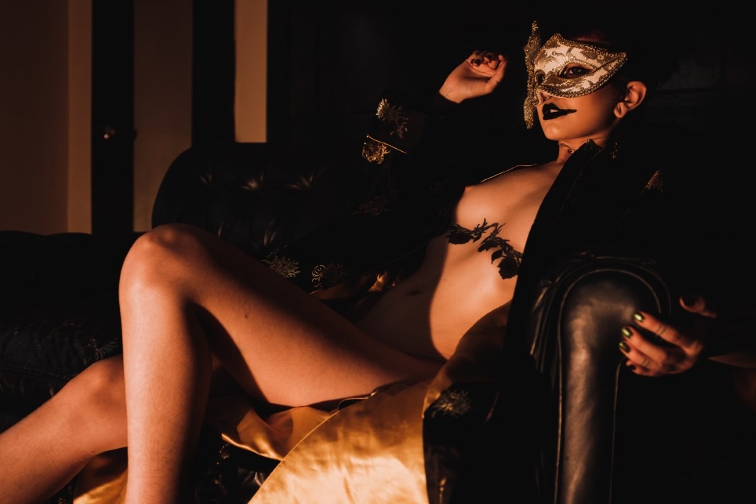 Jacob Cobb & Dwella - Love, Death, And Dancing Image 11