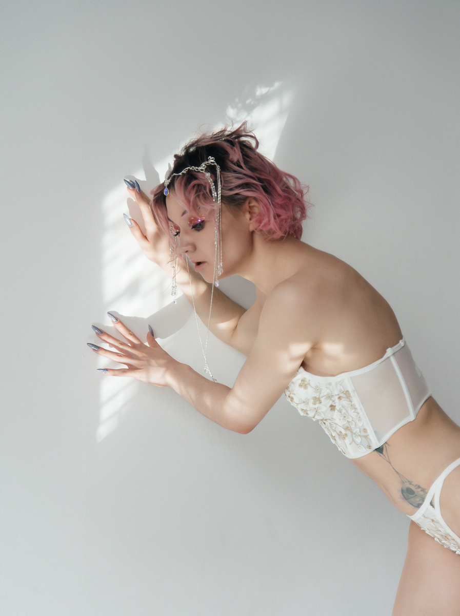 je peux m`acheter des fleurs - Maria P & Zhenya Zingallur Image 12