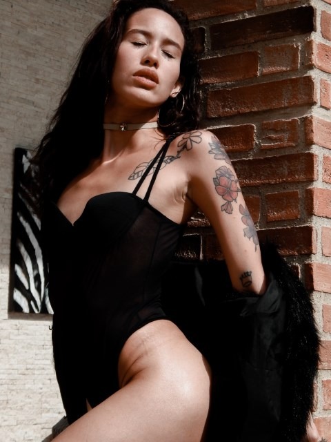 John Harrison & Andrea Zambrano - Manochang Beach Image 5