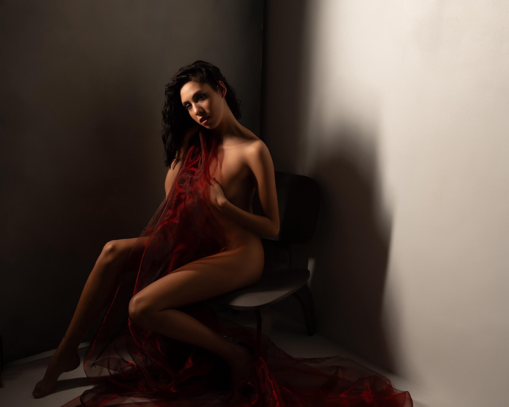 Julia Antonela - Mbaphotostudio & Julia Antonela Molina Pérez Image 3