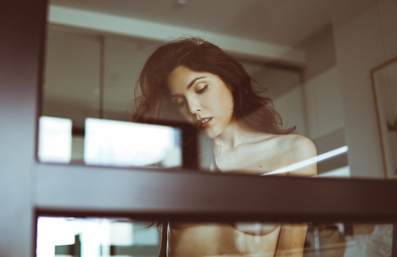 Kaitlin Chapple & Stephanie Burlton - Front Window Image 4