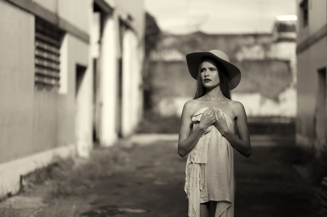 L.a.r.a - Lara Santos & Lechat Image 10