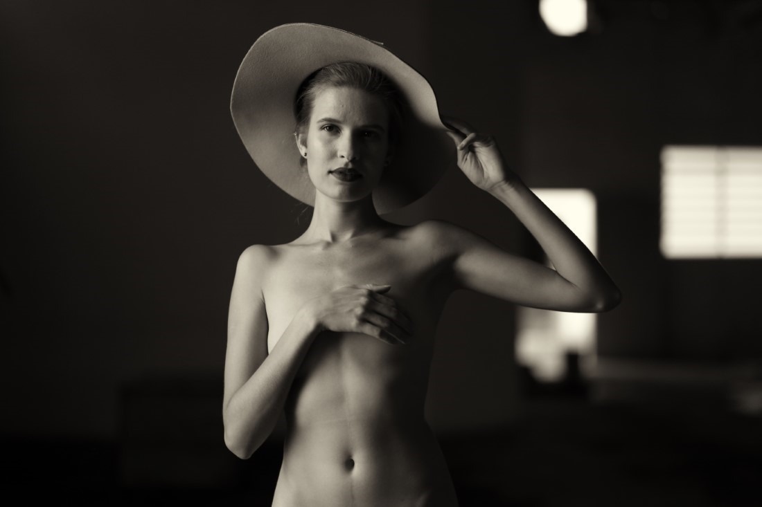 L.a.r.a - Lara Santos & Lechat Image 6
