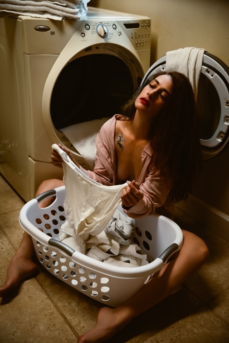 Laundry Day - Marie Mckee & Lana A Longo Image 5