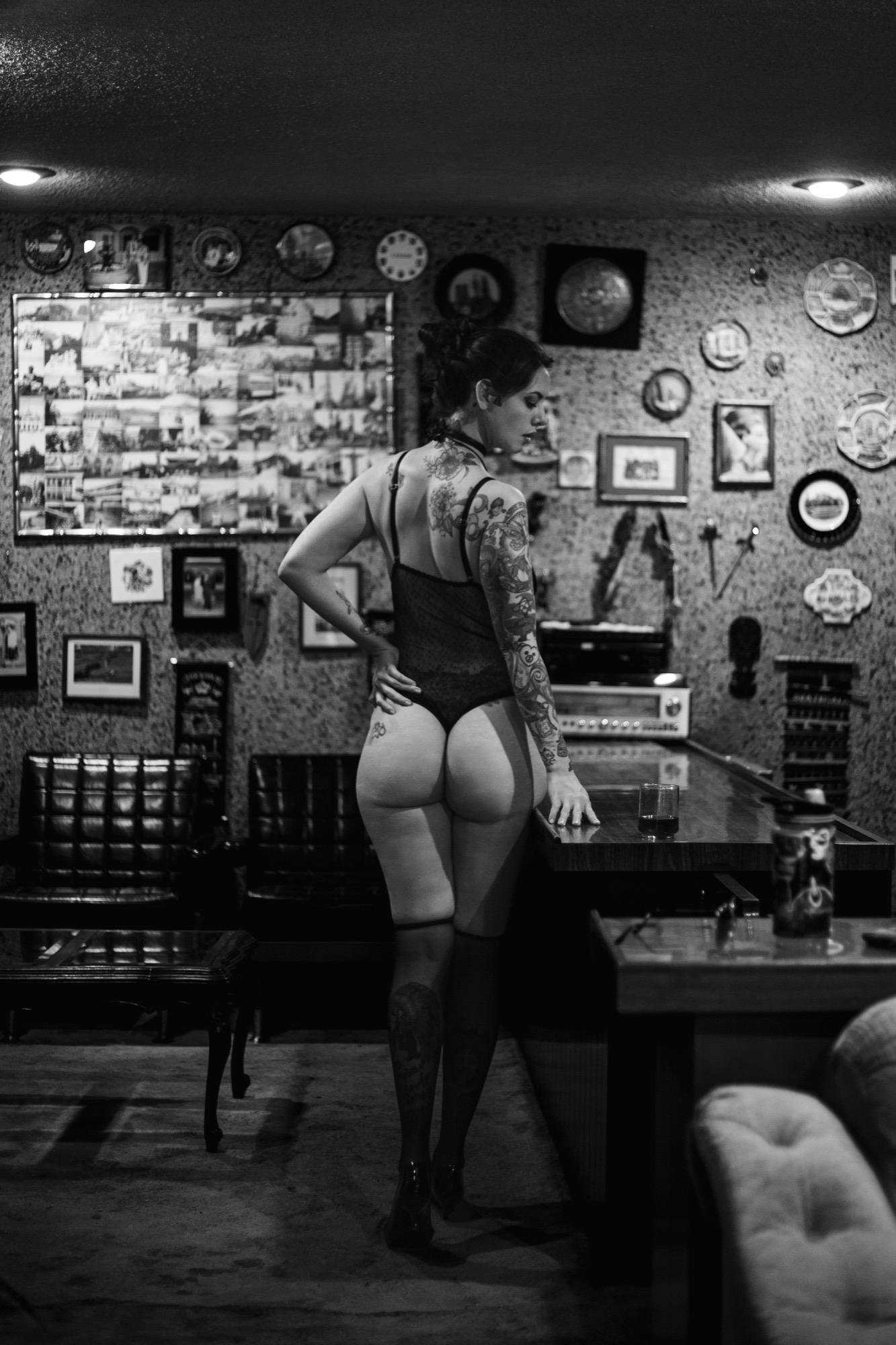 Let's Go Uptstairs - Miguel Eduardo Aldasoro & Black Diiablo Image 3