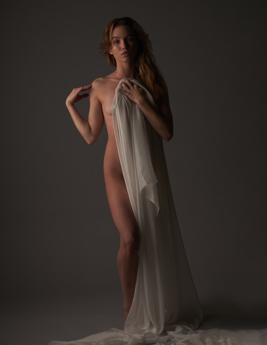 Like A Greek Statue - Valerie Grace Vadas & Jeff Bennion Image 22