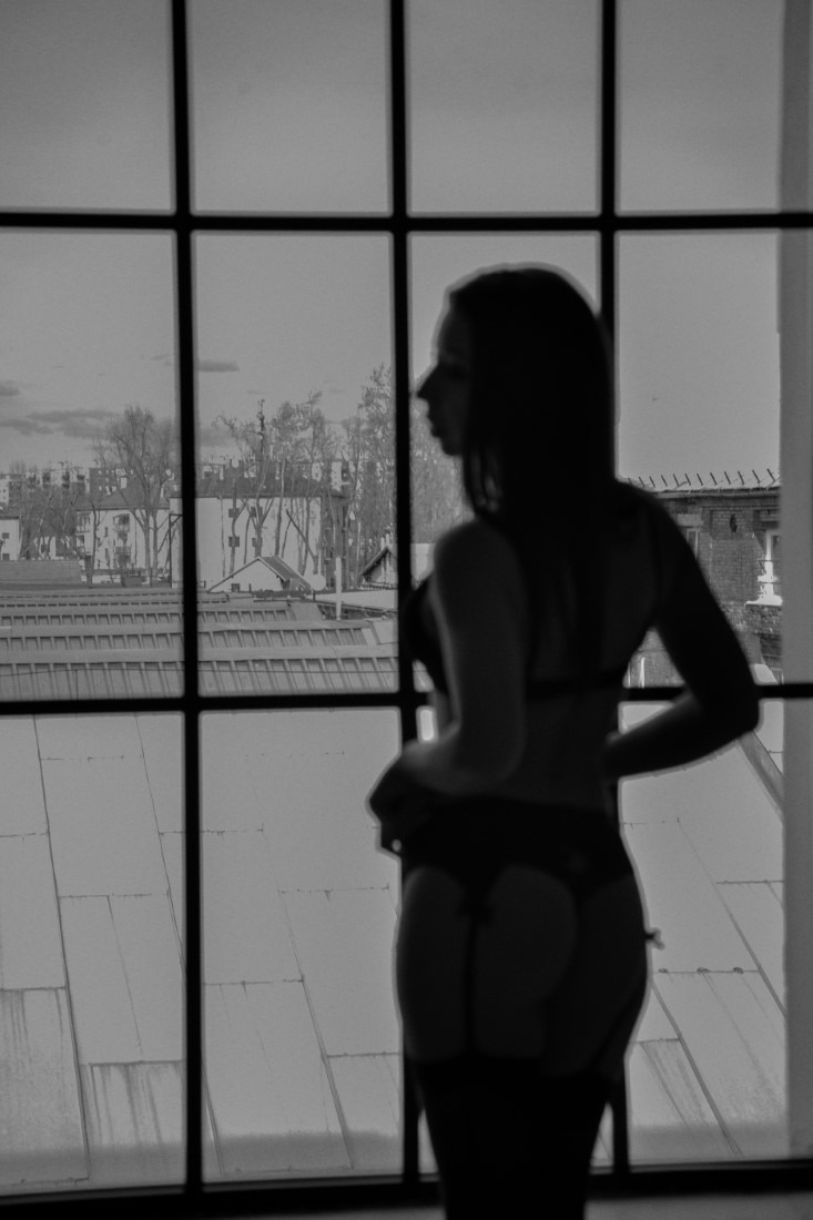 Linda At Home - Linda & Adrienn Banko Image 7