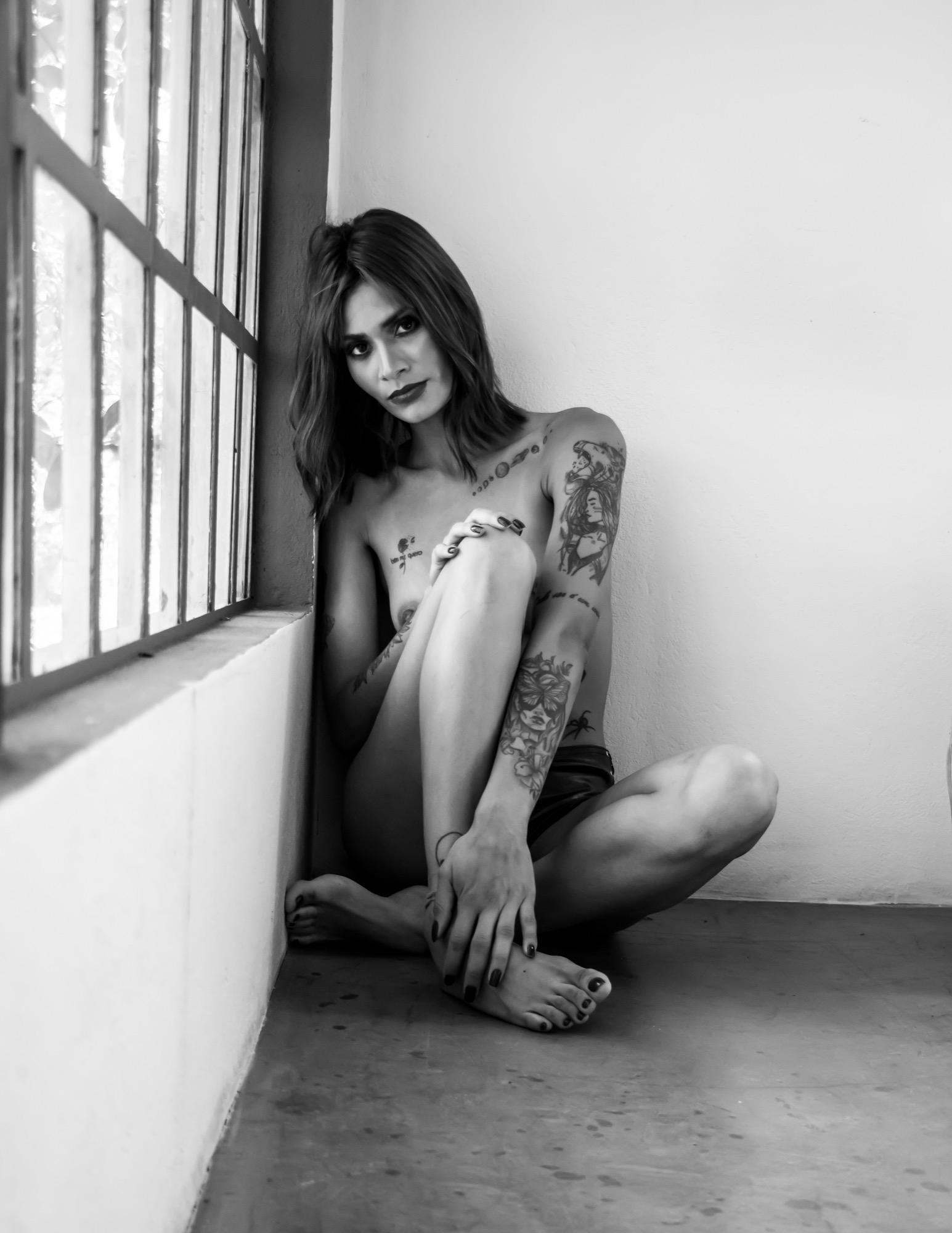 Looking For My Place - Alexandre Canina & Erika Panda & Érica Panda Image 5