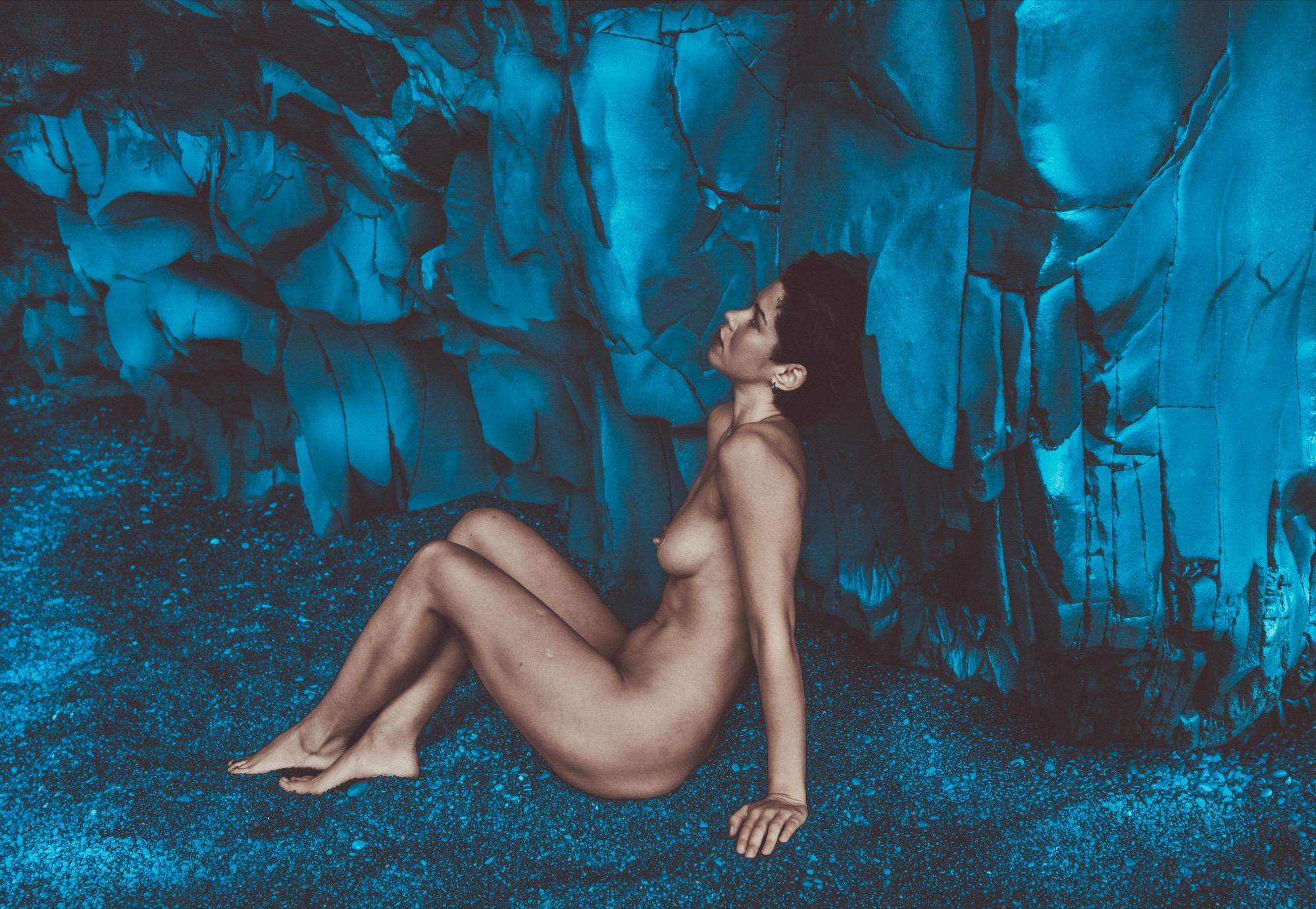 Lost In The Icelandic Rocks - Claudio Pari & Ksenia Image 4
