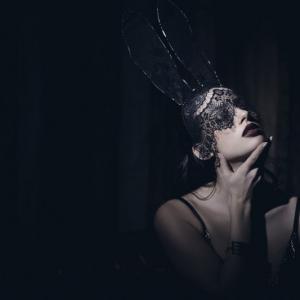 Magdalena Perlinska Kevin Berry Light Dark 3 B9diknp Boudoir Photography with Mask
