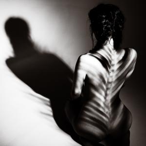 Minimalism Dinara Akavova Anna Sysoeva 3 Zmu5821 Boudoir Silhouette Poses