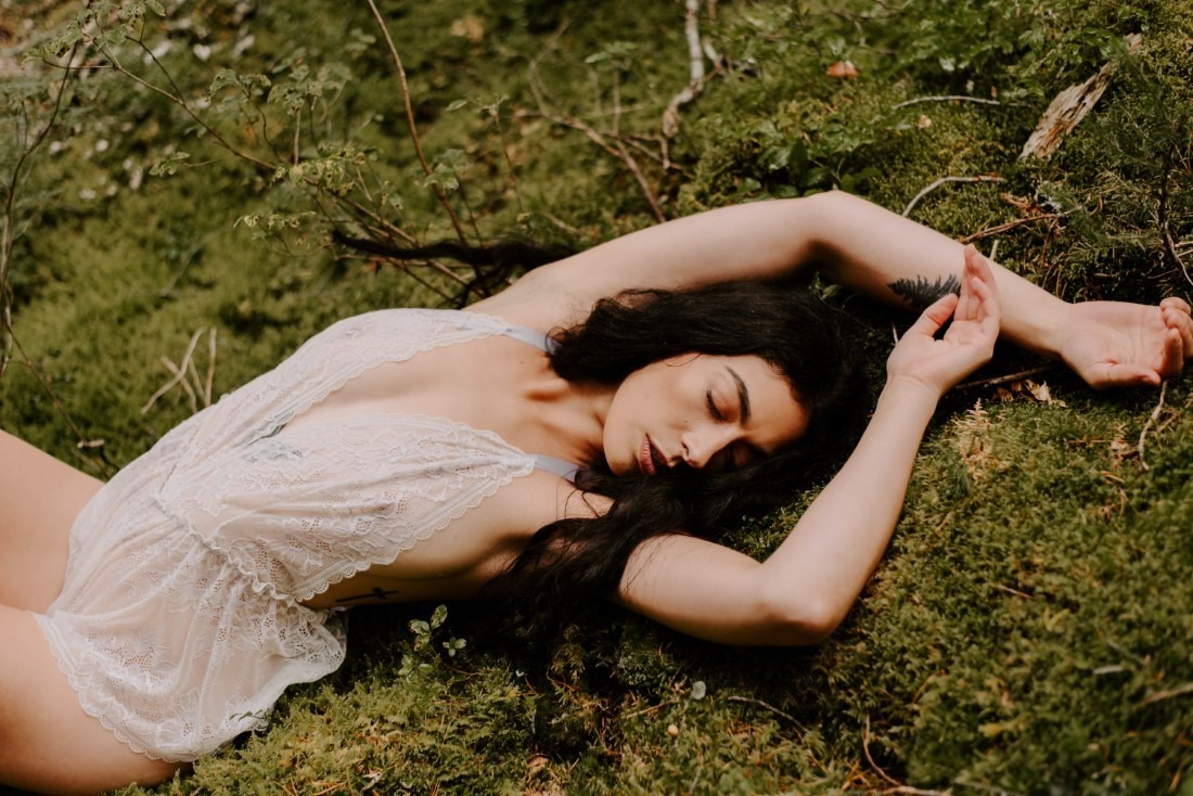 Mountain Mood - Mikayla Morrison & Breanne Samson Image 6