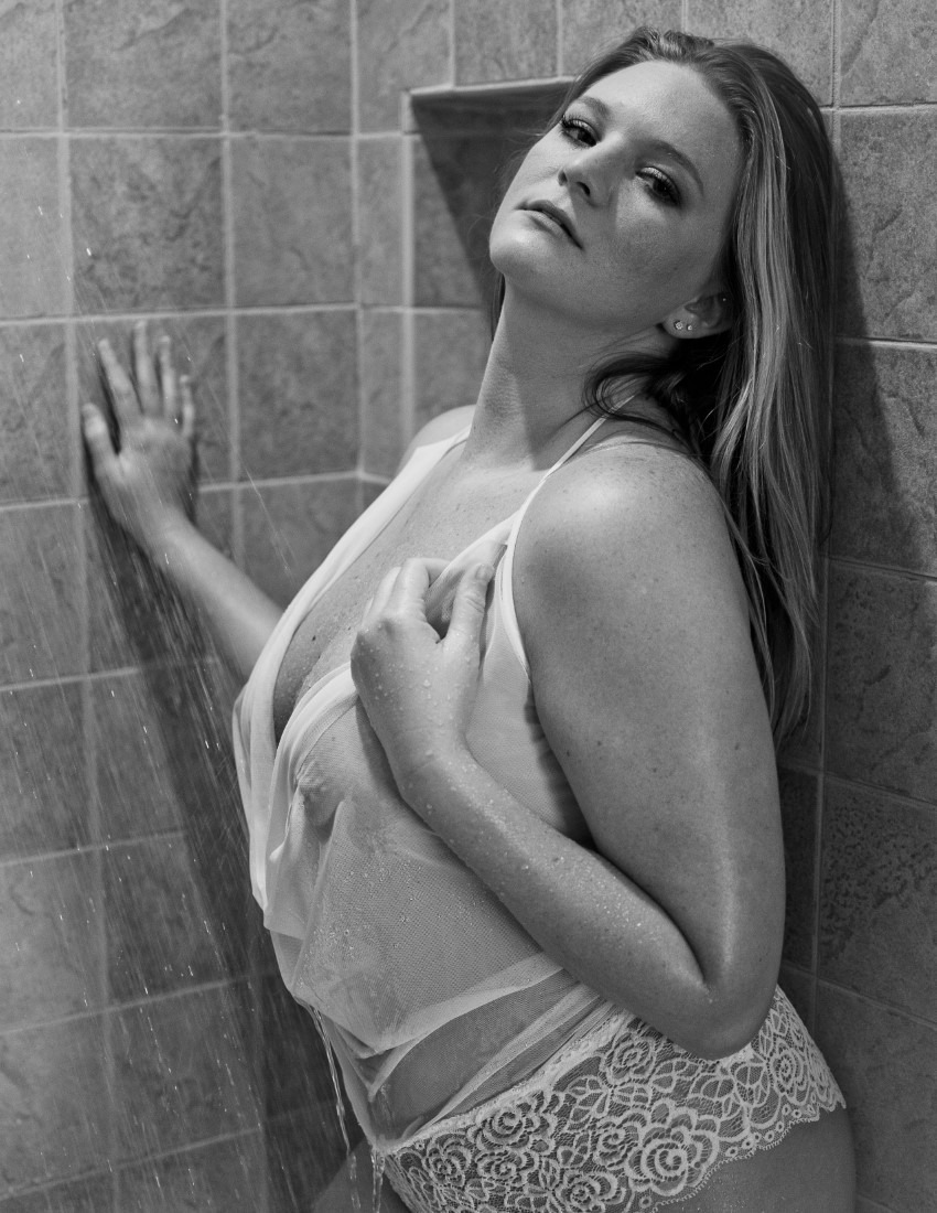 Natural Light Studio Boudoir in Black and White - Ira Balan & Ron Proudfoot Image 9