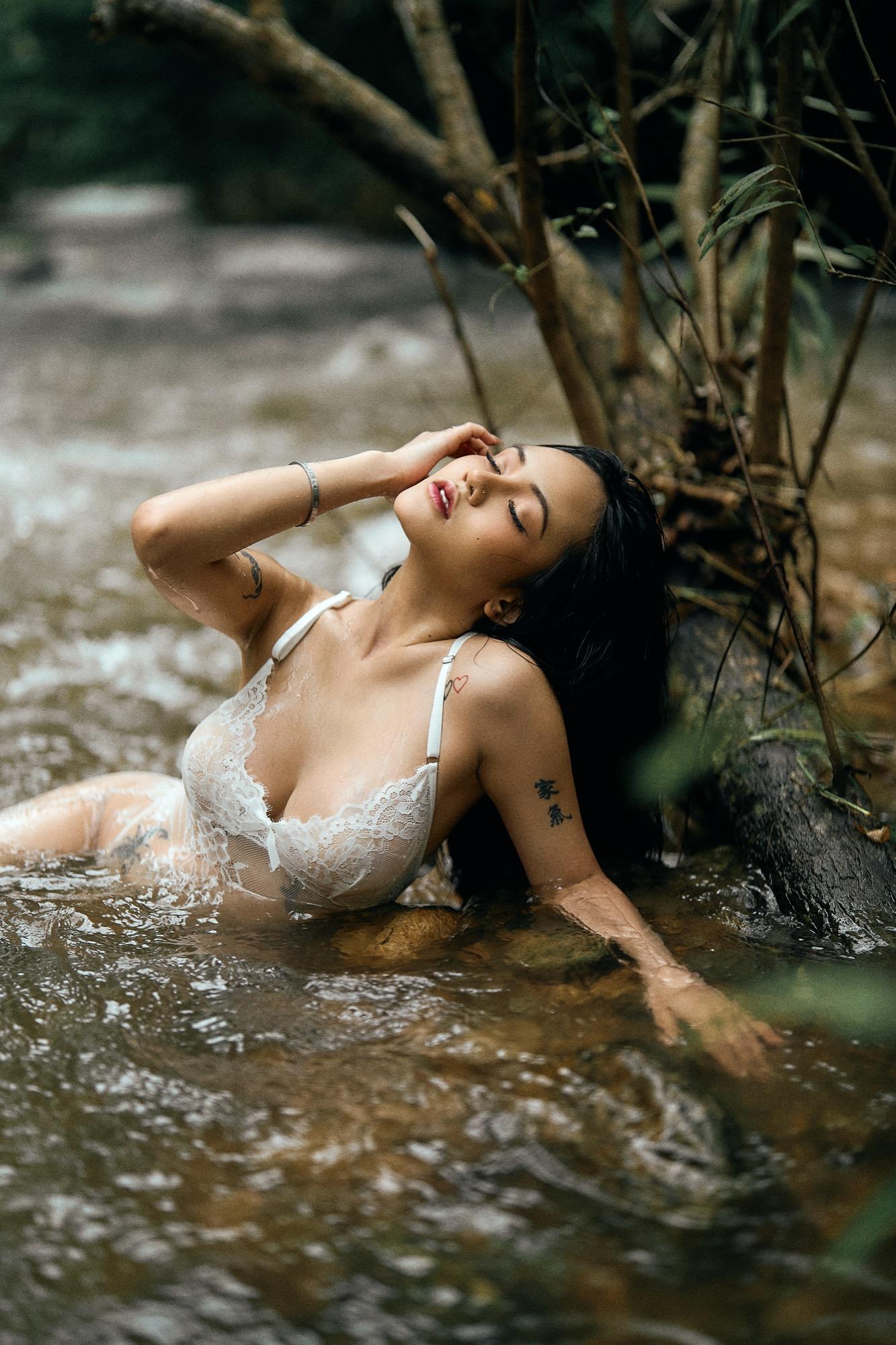 Nature Maiden - Boudoir by Meraki & Chinnipha Khlaichans Image 6
