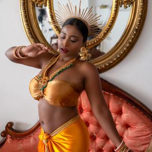Nikita On The Chaise Longue - Nyk Sykes & Nikita Gordijn