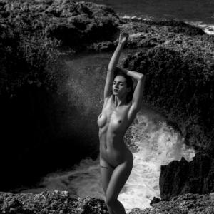 Nvde Claire Clara Poles Scar Bueno 6 61pl5un Outdoor Boudoir Photography