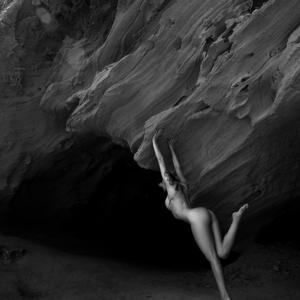 Nvde Claire Clara Poles Scar Bueno 9 Gp8wzct Outdoor Boudoir Photography