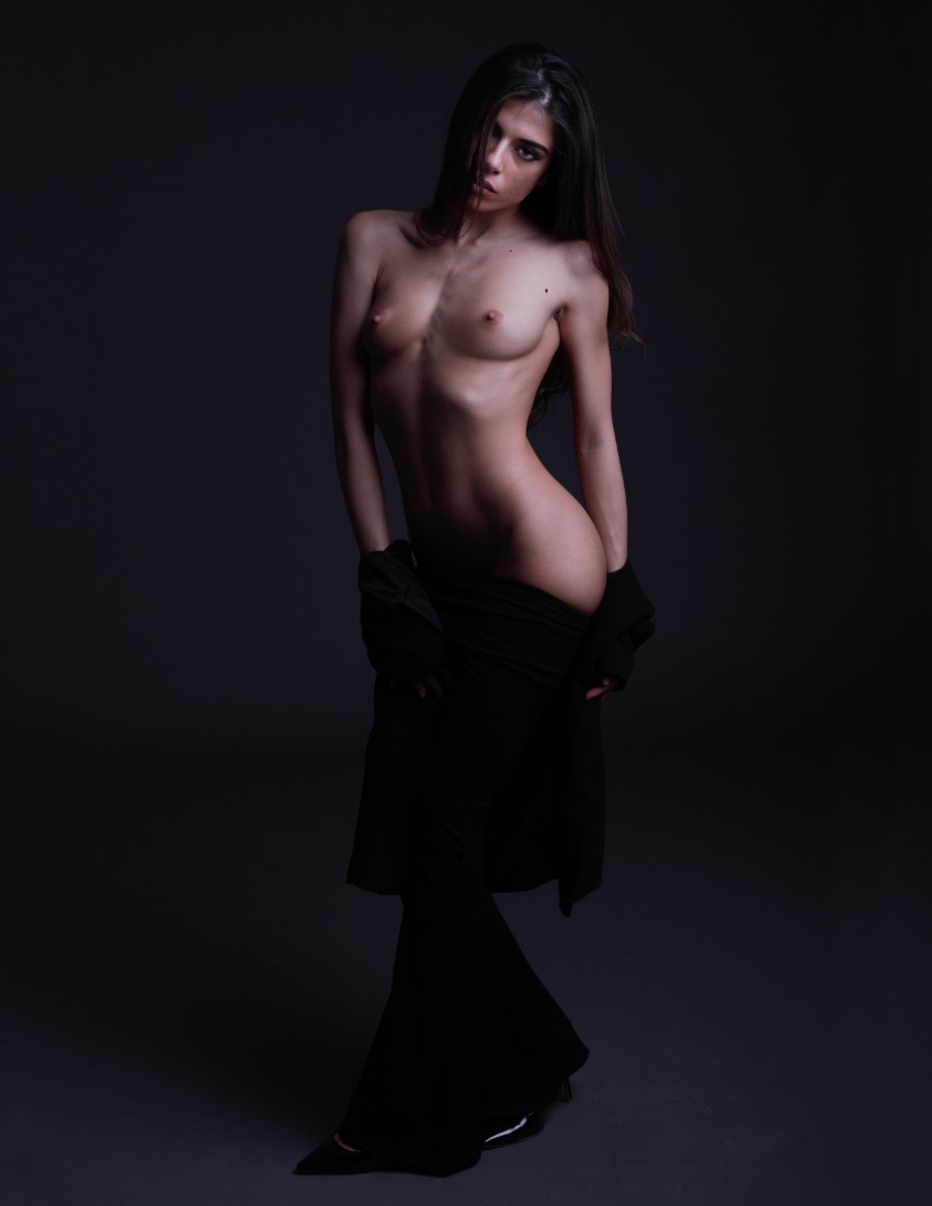 One Day With Chiara - Luca Bartoli & Chiara Bianchino Image 10