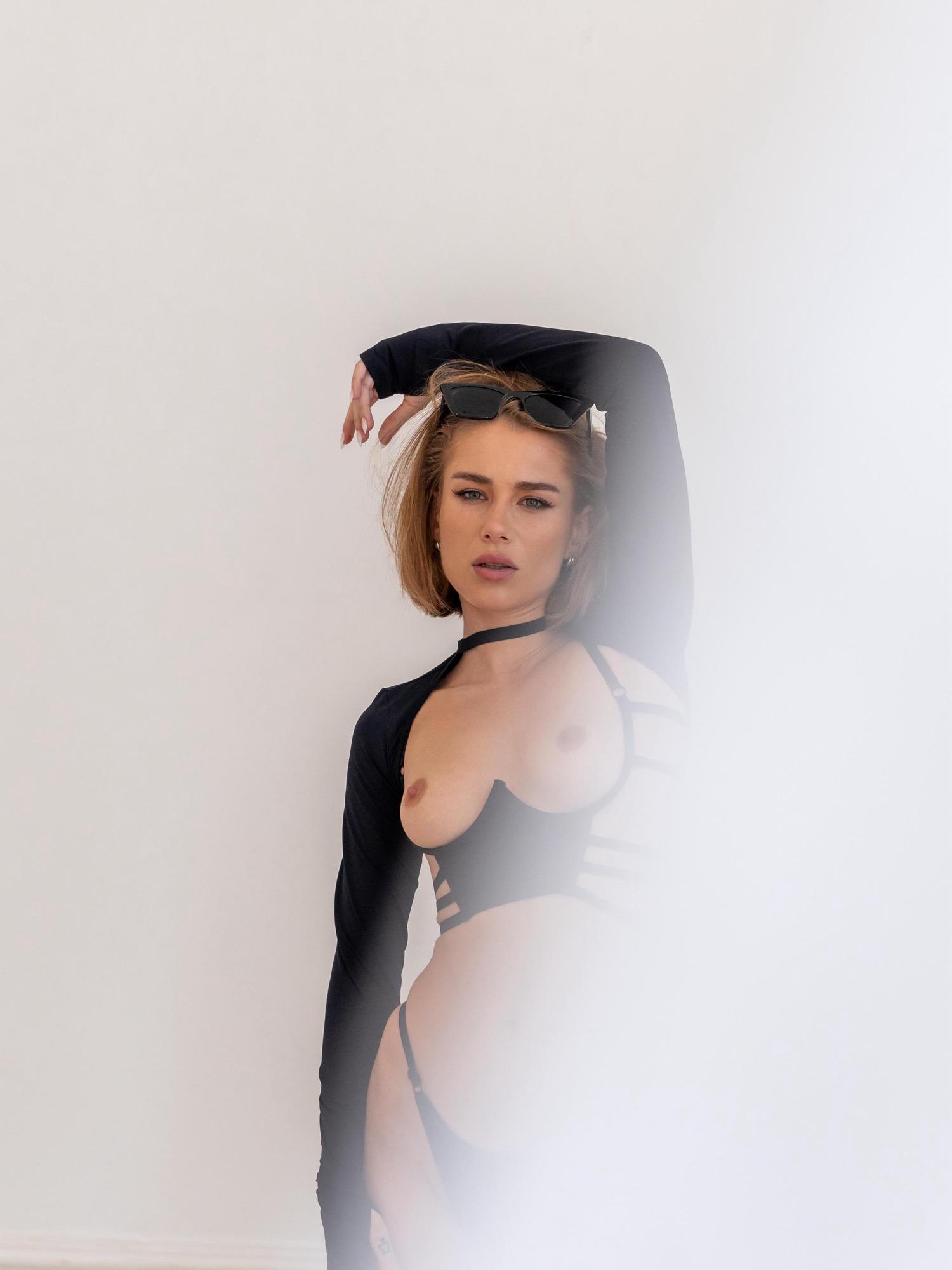 Paulina Pastel - Warsaw Shoot - Scot Rowe & Pauline Pastel Image 1