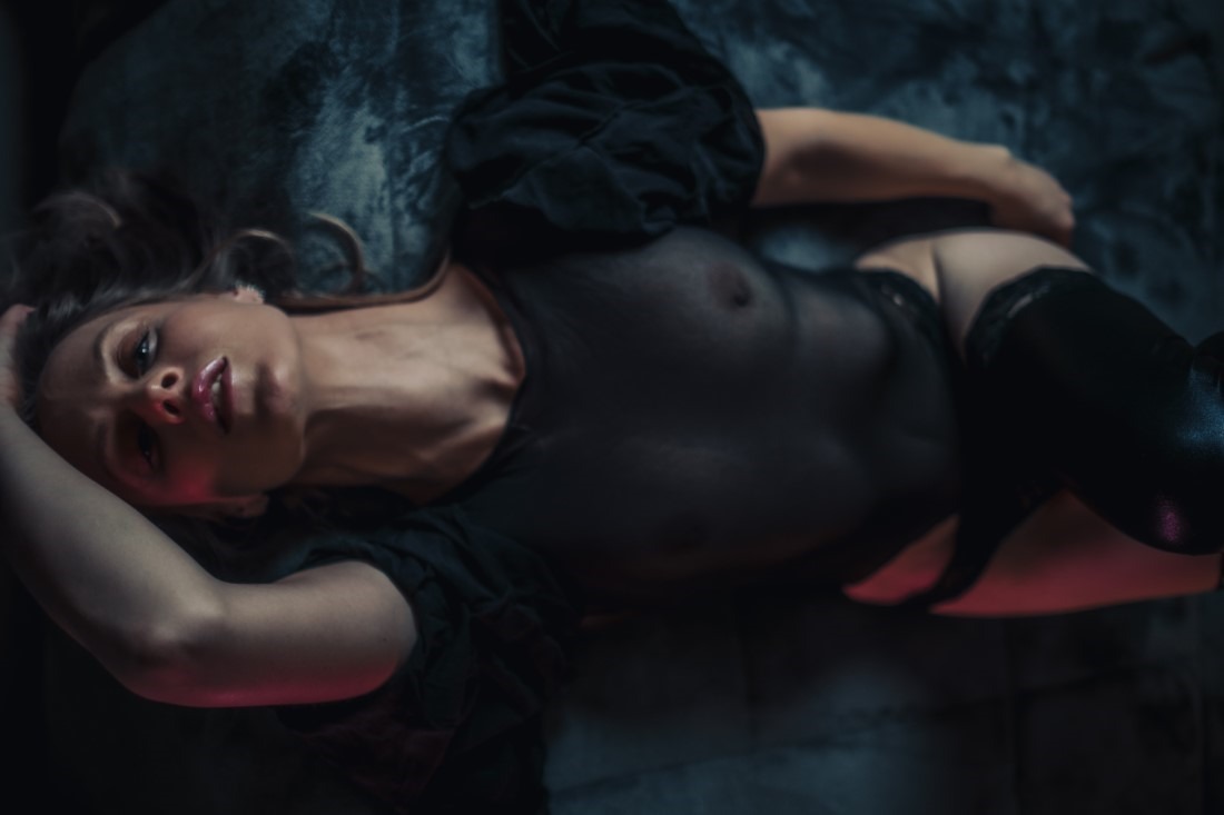 Penthouse Fever - Angelique Macleod & Julian Henry Pia Image 4