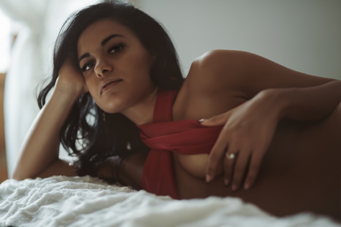 Red Details - Mariagrazia Marchitelli & Giuseppe Meola Image 5