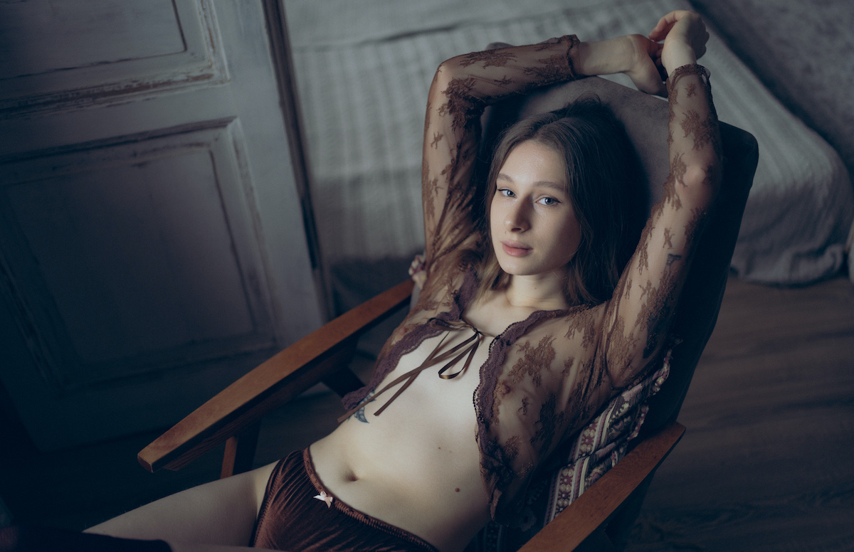 Retro Brown - Nikolay Bobrovskiy Image 24