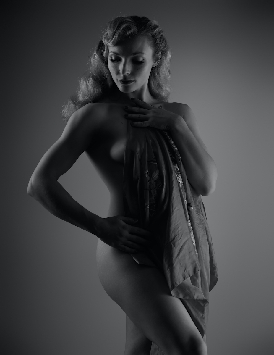 Retro Glamour - Emma Cat & Terry Mendoza Image 22