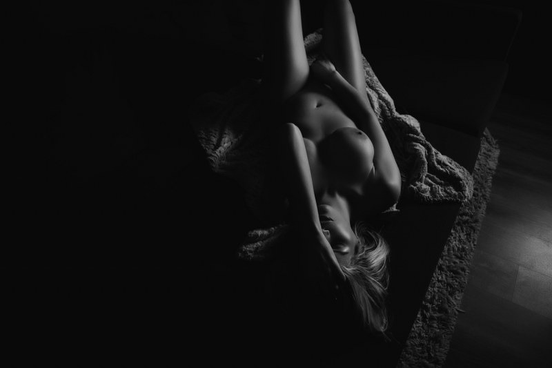 Sara Peels & Gunther Frans - Sensual, Moody Pictures Image 11
