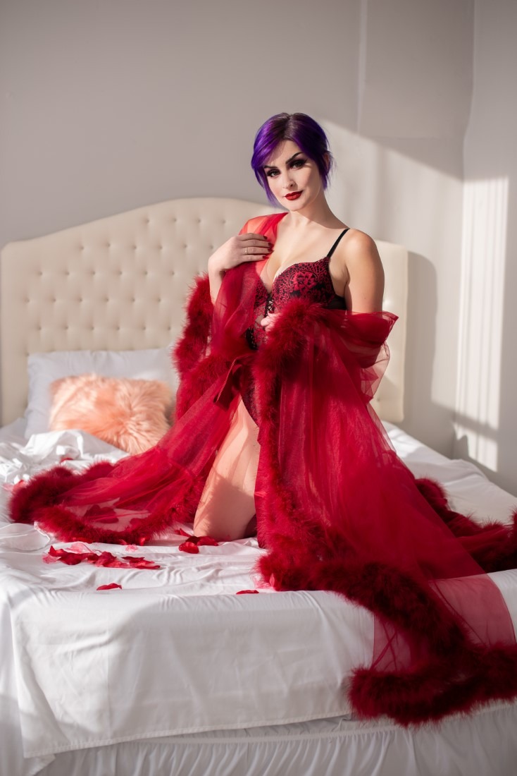 Scarlet - Melanie Dent & Sean Elliott Image 14