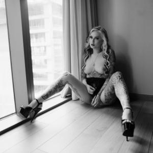 Seductive Michaela Vito Servideo 12 Qvnlu0f Boudoir Models with Tattoos