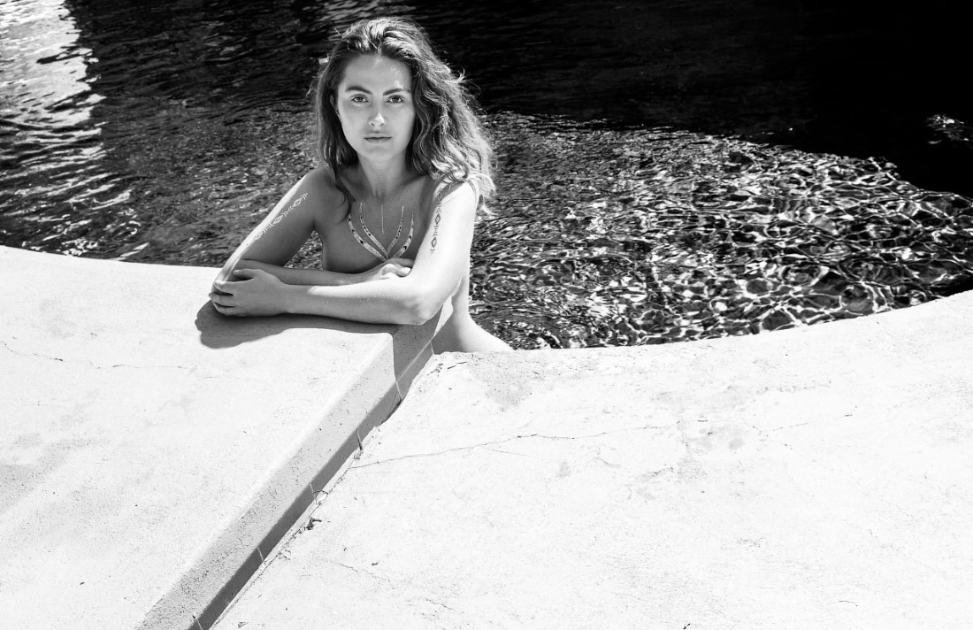 Self Portrait Session A La Lisa - Kristina Lisa Image 12