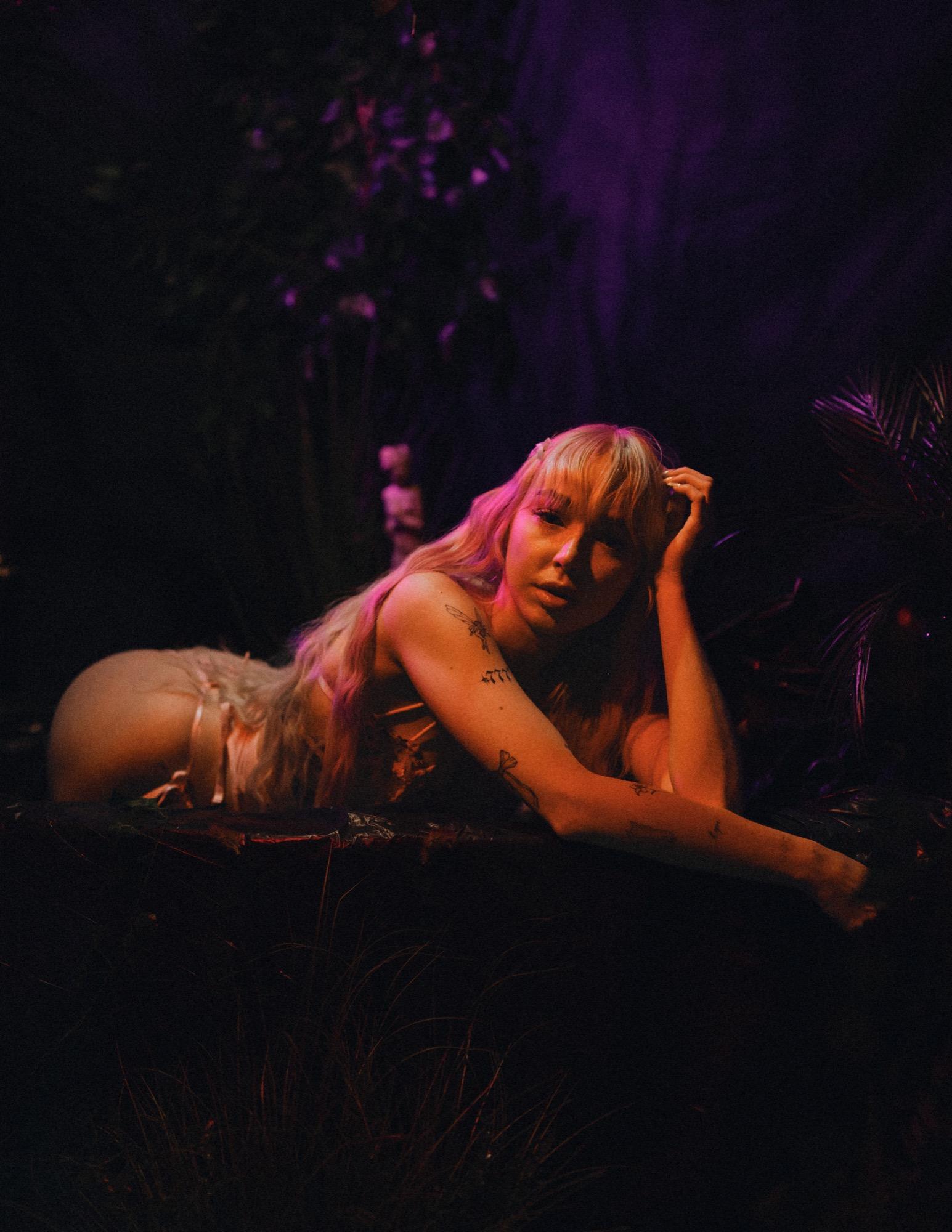 Sensual - Maciej Golon & Lily Image 1