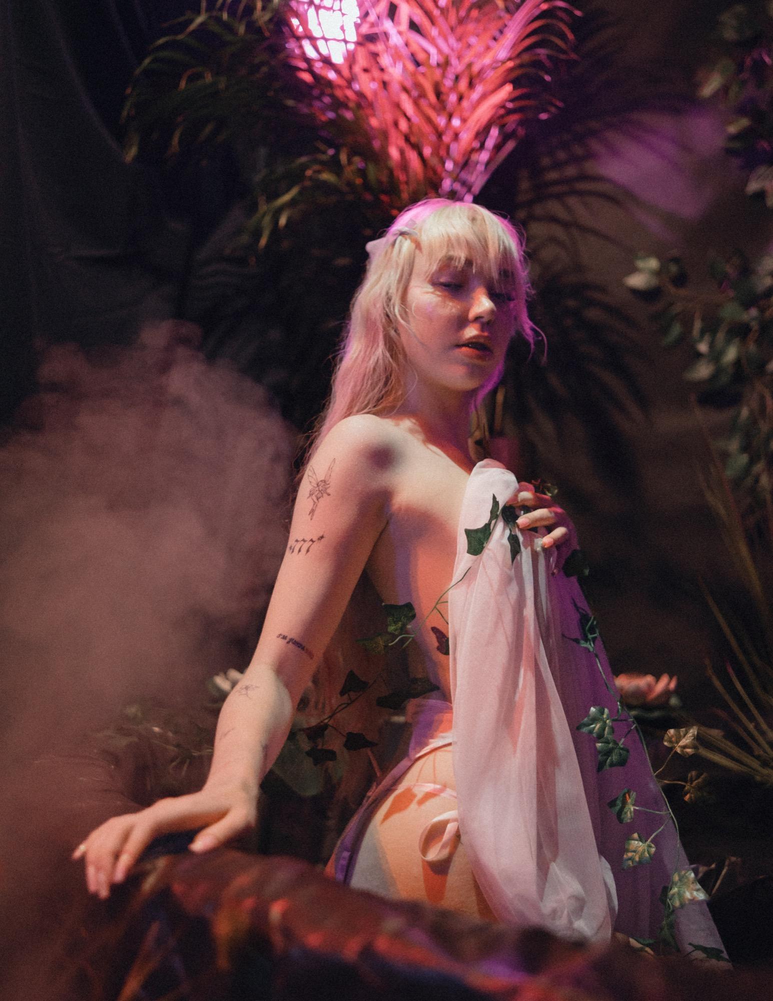 Sensual - Maciej Golon & Lily Image 11