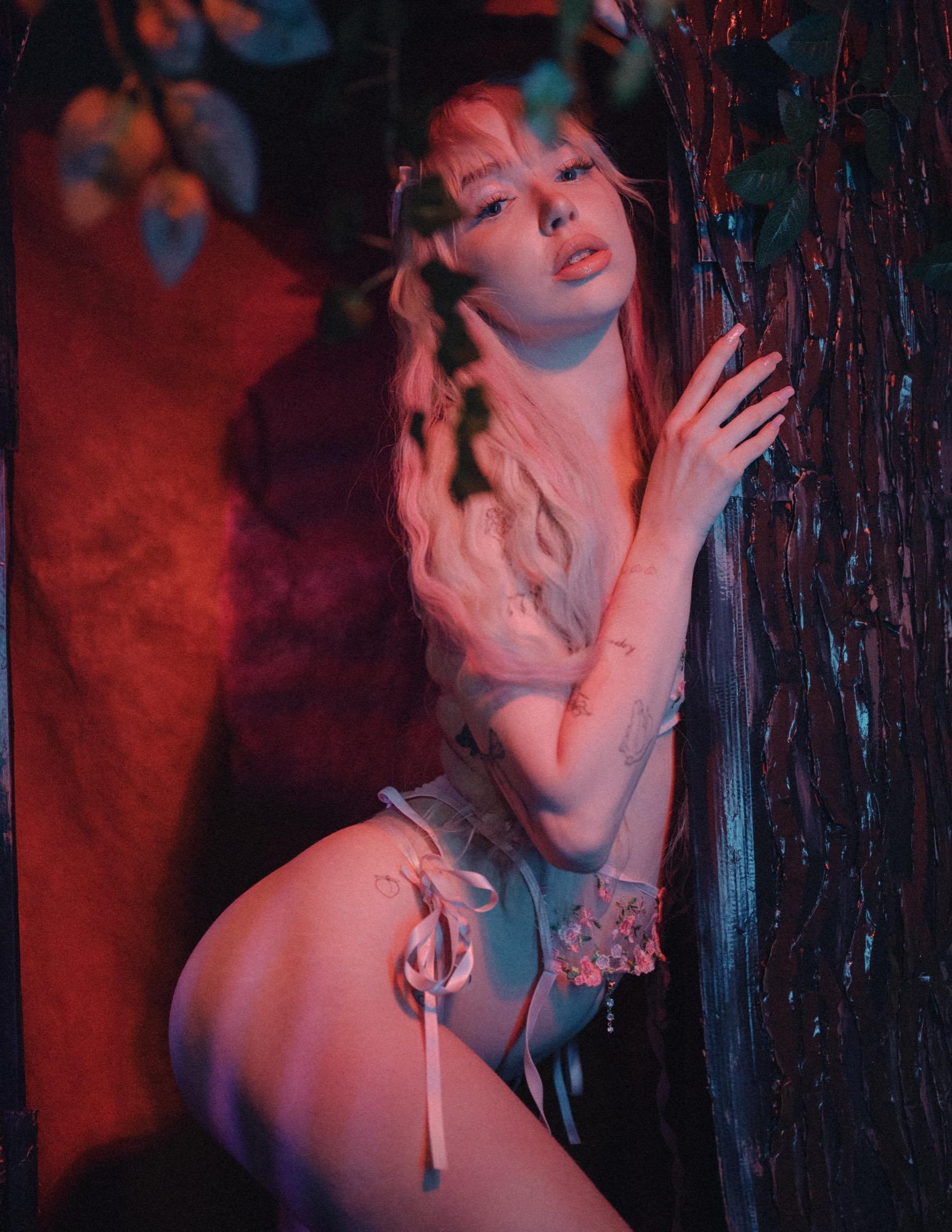 Sensual - Maciej Golon & Lily Image 12