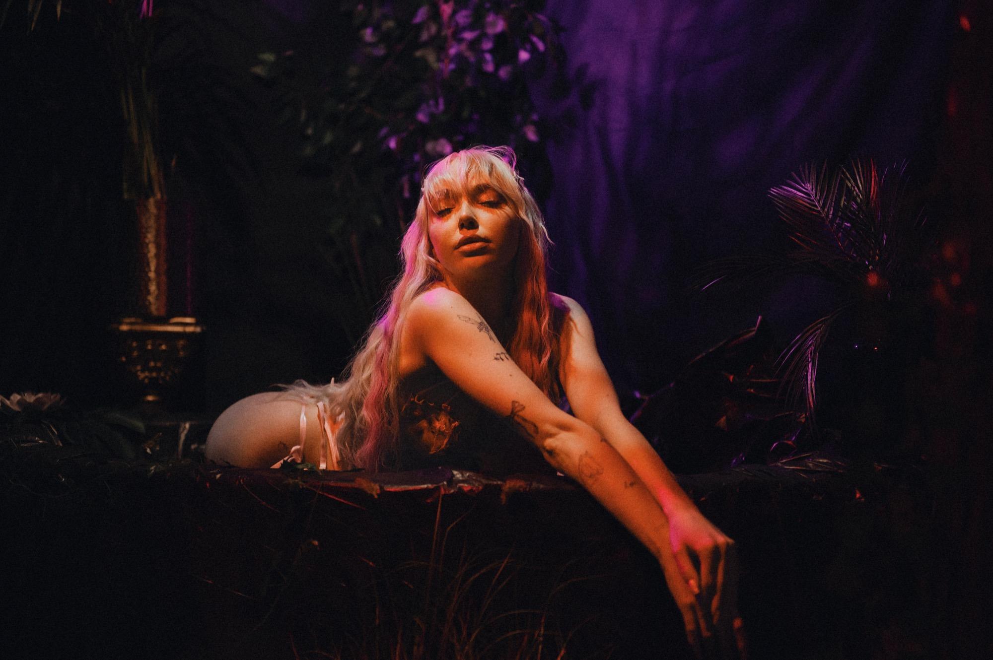 Sensual - Maciej Golon & Lily Image 2