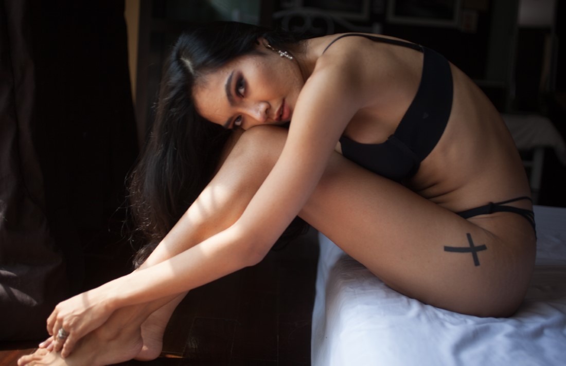Sensual Siam Queen - Jason Martin Image 29