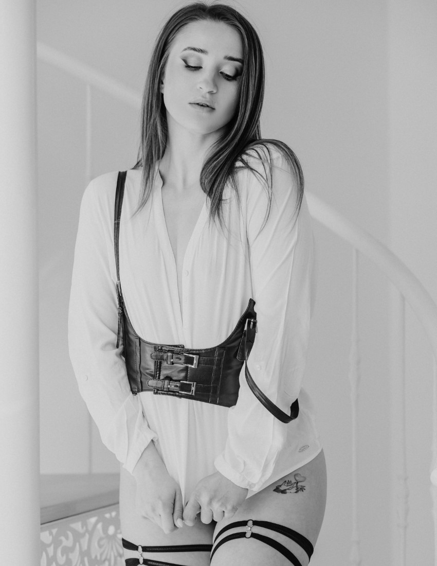 Sensuality - Natalia Kochneva & Mikhail Vazhenin Image 12