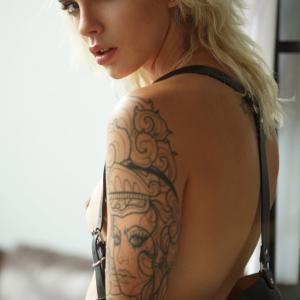 Sex And Cigarettes Pixie Hannes Walendy 23 J1d68wz Boudoir Models with Tattoos
