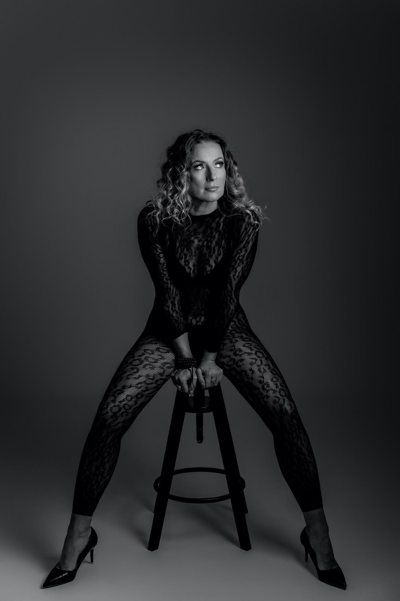 Silent Strength - Photographe Nicolette Vargova & Zuzana SAFFOVA Image 1