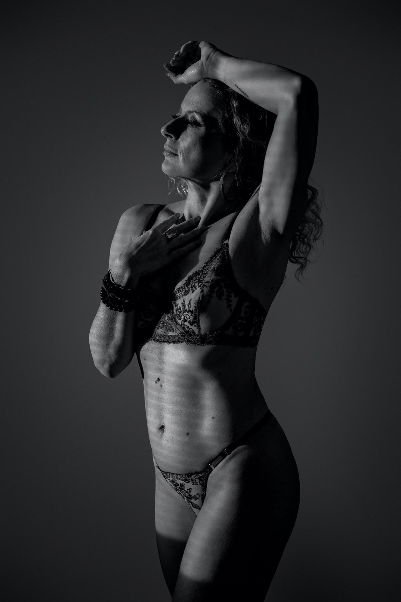 Silent Strength - Photographe Nicolette Vargova & Zuzana SAFFOVA Image 7