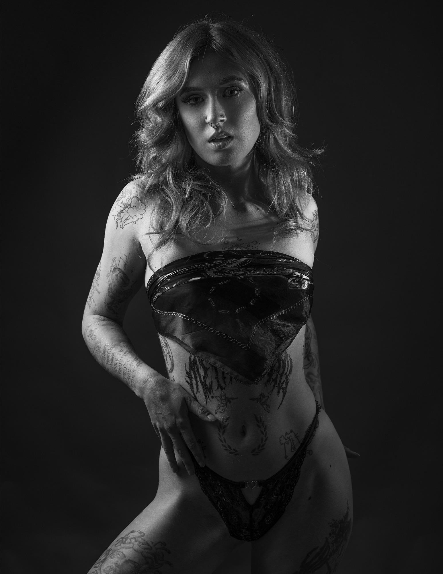 Sofia Black And White Fantasy - Ray Akey / AKEYPHOTO & Sofia Piknjac Image 7