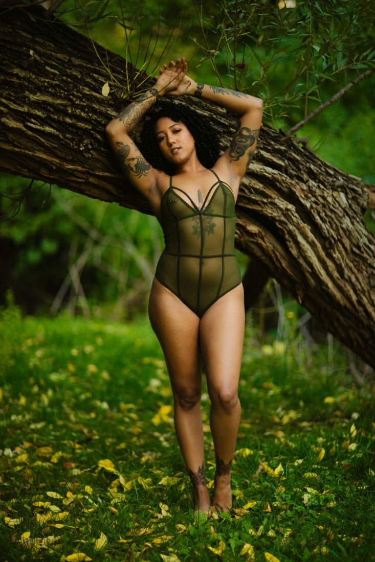 Summer Eve's Child - Tanielle Ebony & Jolana Hollister Image 9