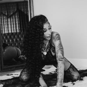 The Art Of Intimacy, Where Shadows Tell The Story - Jessica Miller Drum & Kat Lankford