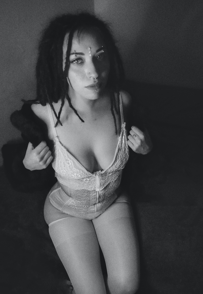 The Beauty of Orbe Dub & Paul Estévez Image 6