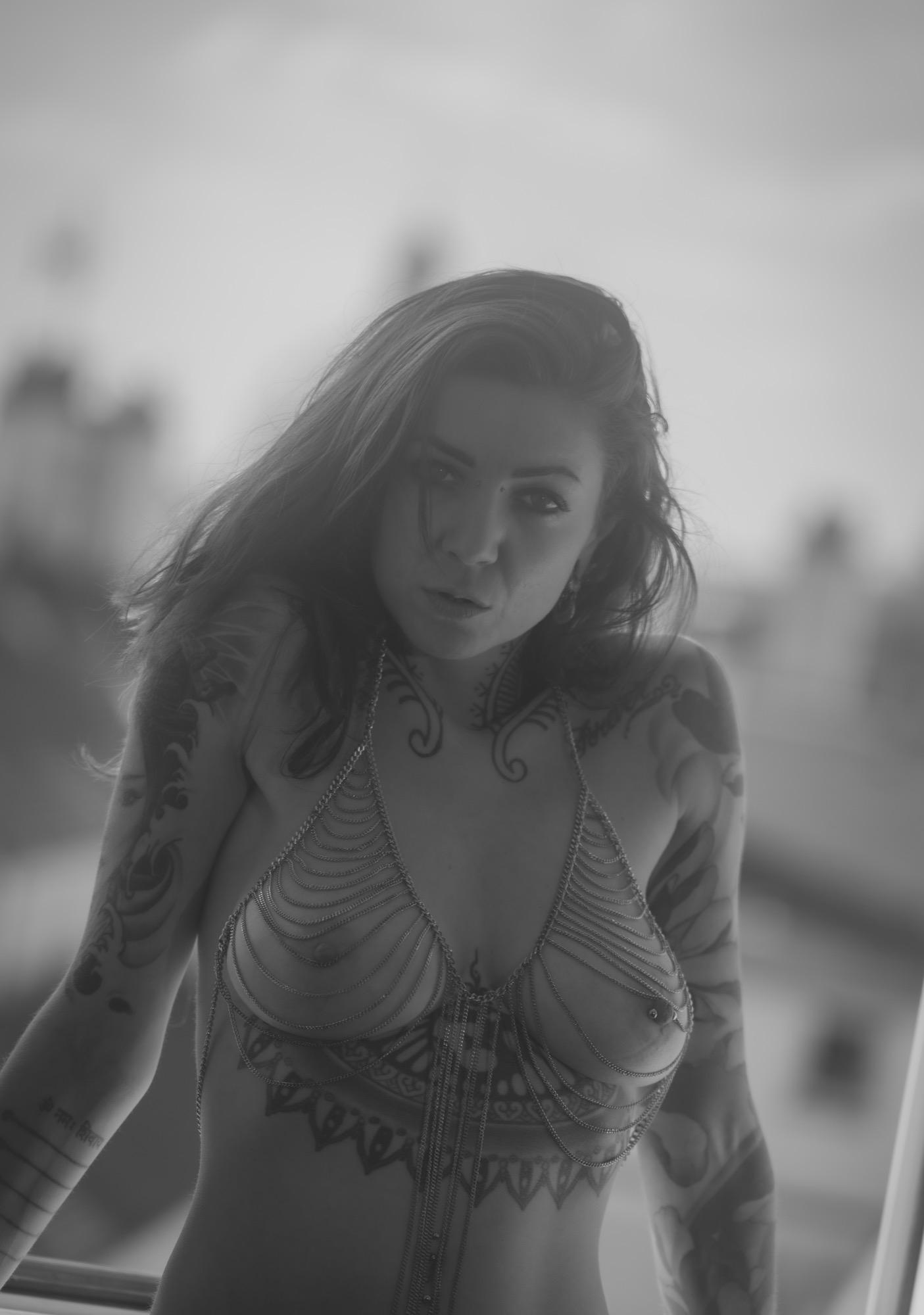 The Beauty Of Passion - Claudio Pari & Ceriz Vodka Image 4