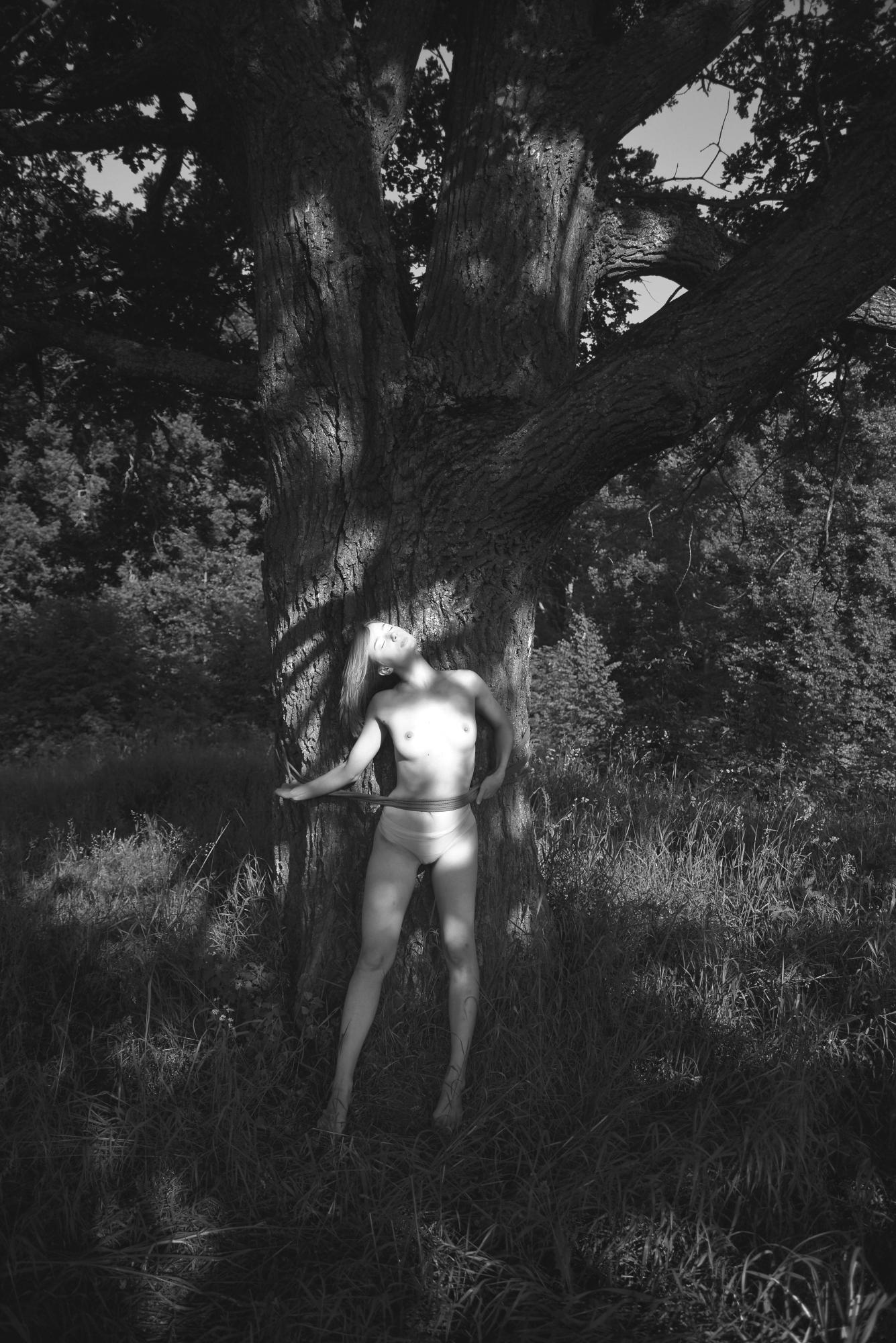 The Bound - Artem Loginov & Victoria Lozhkina Image 11