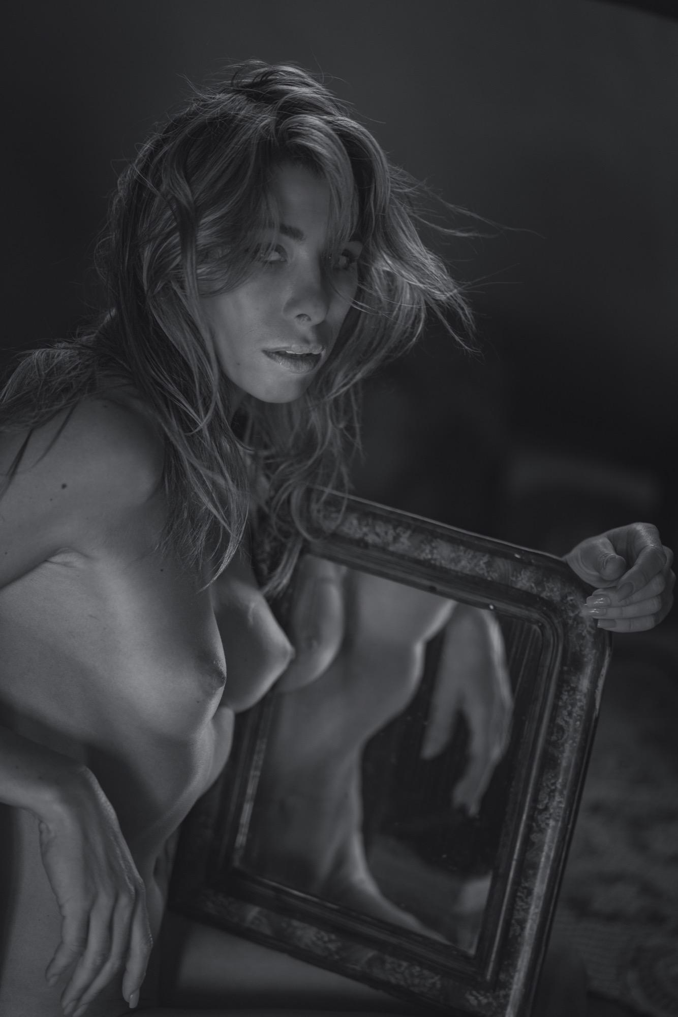 The Dream Of The Mirror - Claudio Pari & Cristina Image 3