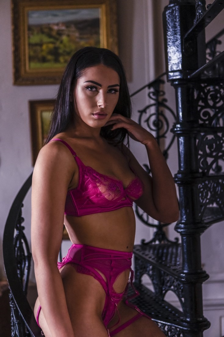 The Exotic Assassin Turned Queen - Bria Byrne & Andrew Felix Image 10