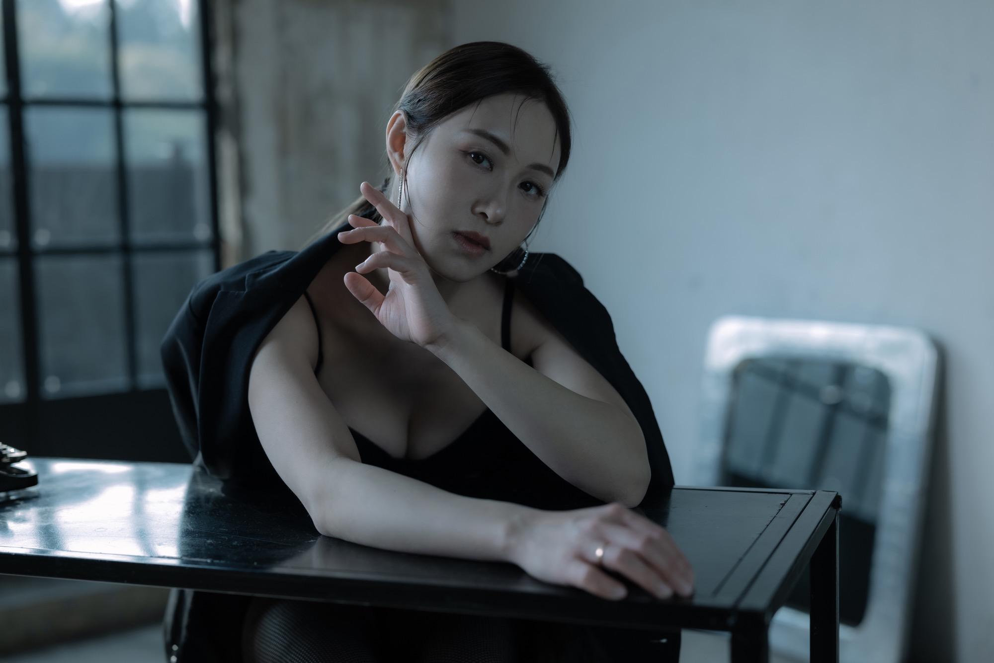 The Moody Wife - Angus Chan & Cherry Chu Image 4